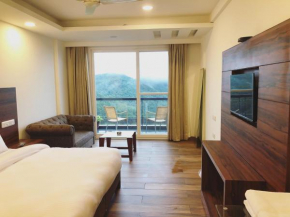 Гостиница Hotel Chail Residency  Чейл